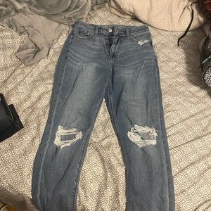 American Eagle mom jeans